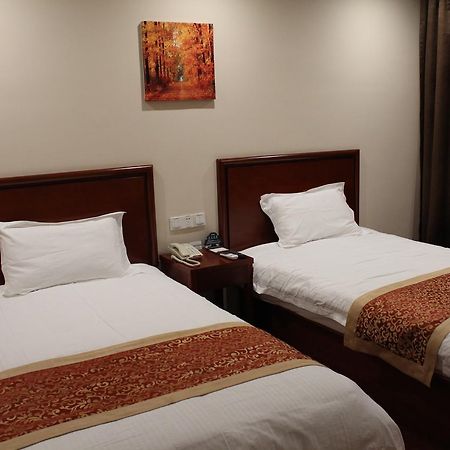 Greentree Inn Jiangsu Nanjing Dachang Xinhua Road Express Hotel Esterno foto