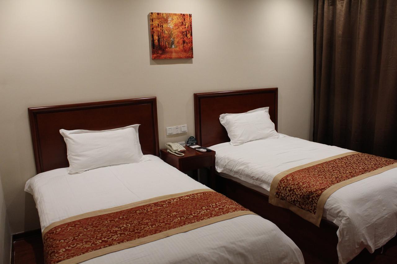 Greentree Inn Jiangsu Nanjing Dachang Xinhua Road Express Hotel Esterno foto